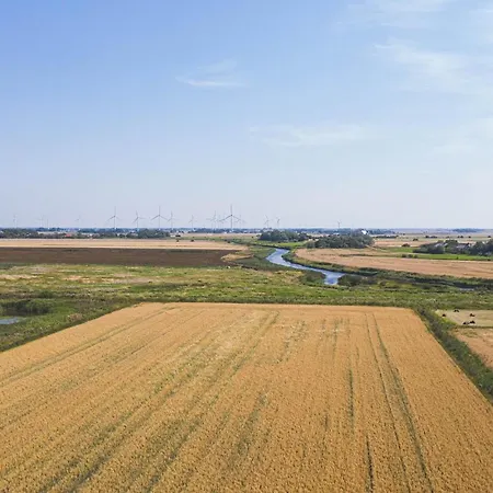 Stunning In Emmelsbuell-horsbuell * Emmelsbüll-Horsbüll